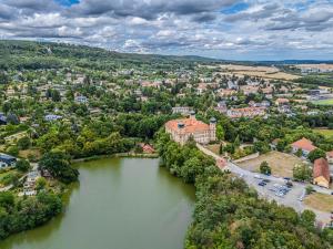 Prodej bytu 2+kk, Mníšek pod Brdy, V Edenu, 54 m2