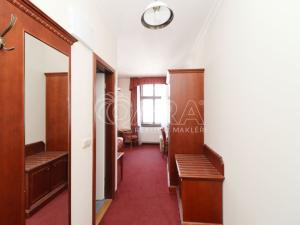 Pronájem bytu 1+kk, Praha - Vinohrady, Balbínova, 24 m2