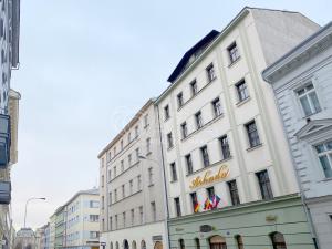 Pronájem bytu 1+kk, Praha - Vinohrady, Balbínova, 24 m2