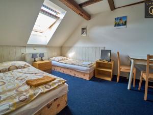 Prodej ubytování, Žatec, Oblouková, 409 m2