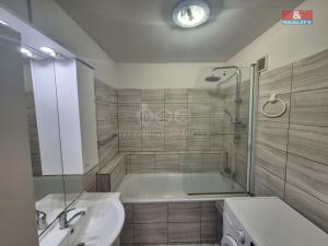 Prodej bytu 3+1, Králův Dvůr, Nad Stadionem, 72 m2