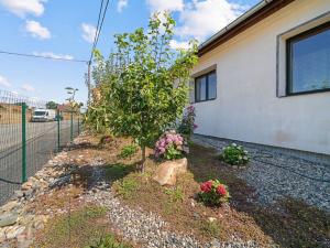 Prodej rodinného domu, Zálezlice, 125 m2