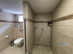 Prodej rodinného domu, Hlohovec, Hlavní, 267 m2