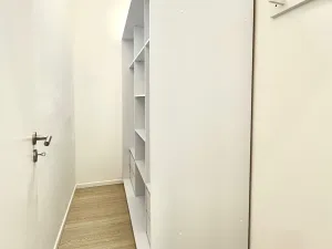 Prodej bytu 2+kk, Praha - Libeň, Na Rokytce, 64 m2