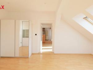 Prodej bytu 2+kk, Prostějov, Olomoucká, 55 m2
