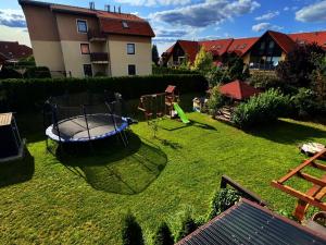 Pronájem bytu 4+kk, Jesenice, Lomená, 81 m2