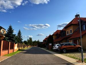 Pronájem bytu 4+kk, Jesenice, Lomená, 81 m2