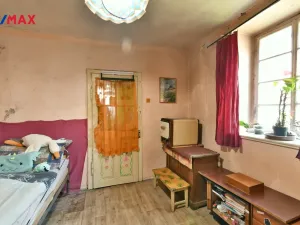 Prodej rodinného domu, Lázně Bělohrad, Malé náměstí, 82 m2