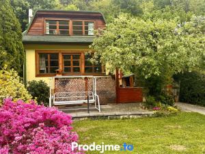 Prodej chaty, Davle - Sázava, 74 m2