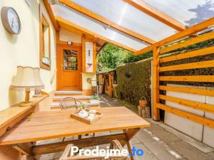 Prodej chaty, Davle - Sázava, 74 m2