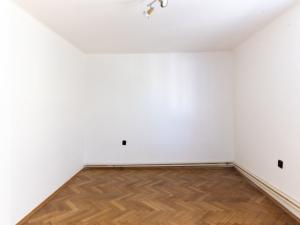 Prodej bytu 3+1, Bečváry, 84 m2