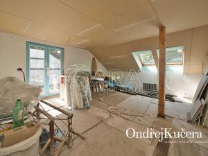 Prodej rodinného domu, Praha, 300 m2