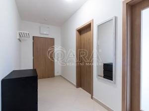 Pronájem bytu 2+kk, Praha - Dolní Měcholupy, Kryšpínova, 85 m2