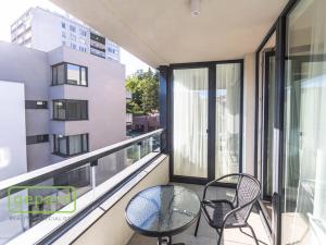 Pronájem bytu 2+kk, Praha - Smíchov, Holečkova, 63 m2