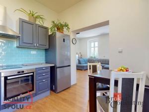 Prodej bytu 2+kk, Karlovy Vary - Stará Role, Svobodova, 62 m2