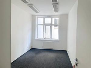 Pronájem kanceláře, Praha - Nové Město, Spálená, 153 m2