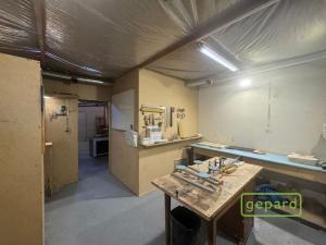 Pronájem výrobních prostor, Líšnice, 161 m2