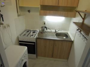 Pronájem bytu 1+1, Praha - Vokovice, Africká, 26 m2