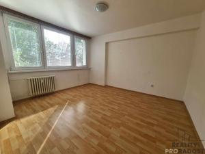 Pronájem bytu 1+1, Kolín, Rimavské Soboty, 30 m2