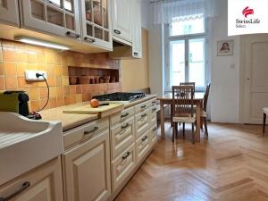 Pronájem bytu 3+1, Praha - Vinohrady, Mánesova, 99 m2