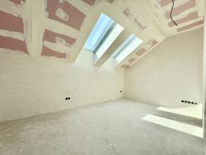 Prodej bytu 4+kk, Praha - Holyně, náměstí Pod lípou, 120 m2