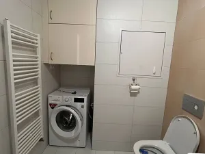 Pronájem bytu 2+kk, Praha - Stodůlky, Jeremiášova, 60 m2