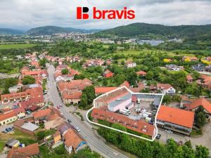 Pronájem kanceláře, Hradčany, Tišnovská, 1016 m2