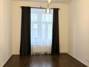 Prodej bytu 2+1, Karlovy Vary, Petřín, 98 m2