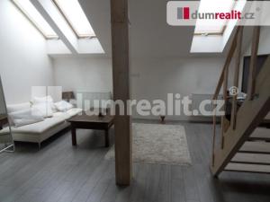 Pronájem bytu 1+1, Praha - Žižkov, Seifertova, 42 m2