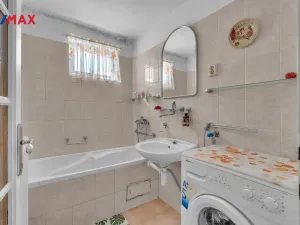 Prodej rodinného domu, Mžany - Stračovská Lhota, 157 m2