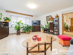 Prodej rodinného domu, Vodochody, 225 m2