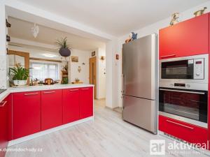 Prodej rodinného domu, Vodochody, 225 m2