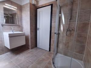 Pronájem bytu 2+kk, Sušice - Sušice II, Hrádecká, 52 m2