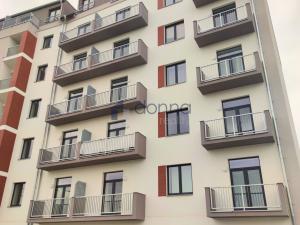 Pronájem bytu 1+kk, Praha, V závětří, 34 m2