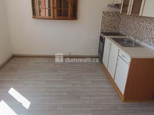 Pronájem bytu 1+1, Benešov nad Ploučnicí, Družstevní, 35 m2