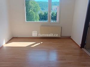Pronájem bytu 1+1, Benešov nad Ploučnicí, Družstevní, 35 m2