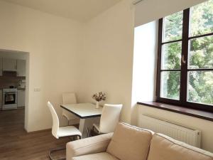 Pronájem bytu 2+kk, Bruntál, Opletalova, 58 m2