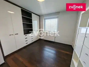 Pronájem bytu 3+kk, Zlín, Pod Křiby, 75 m2
