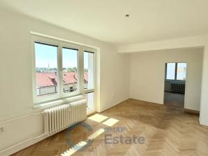 Prodej bytu 3+1, Opava, U Opavice, 64 m2