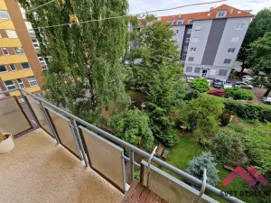 Pronájem bytu 3+1, Praha - Holešovice, Dělnická, 89 m2