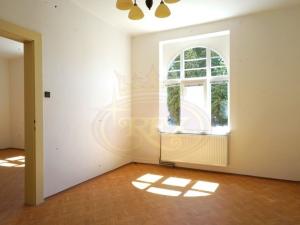 Prodej bytu 2+1, Jaroměř, Na Kameni, 78 m2