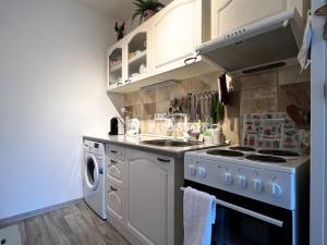 Prodej bytu 2+kk, Praha - Bohnice, Katovická, 44 m2