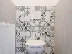 Pronájem bytu 2+kk, Police nad Metují, Masarykovo náměstí, 47 m2