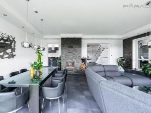 Prodej rodinného domu, Mníšek pod Brdy, Na Vyhlídce, 346 m2