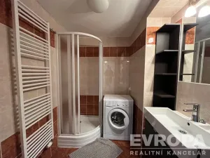 Prodej komerční nemovitosti, Vrchlabí, Dělnická, 177 m2