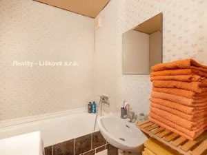 Prodej bytu 4+1, Ústí nad Labem - Krásné Březno, V Oblouku, 78 m2