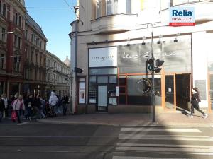 Pronájem obchodního prostoru, Liberec, nám. Šaldovo, 10 m2