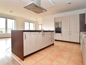 Prodej činžovního domu, Mukařov, Do Podkovy, 428 m2