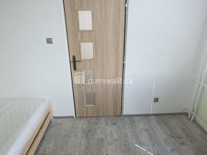 Pronájem bytu 1+1, Děčín - Děčín III-Staré Město, Oblouková, 36 m2