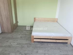 Pronájem bytu 1+1, Děčín - Děčín III-Staré Město, Oblouková, 36 m2